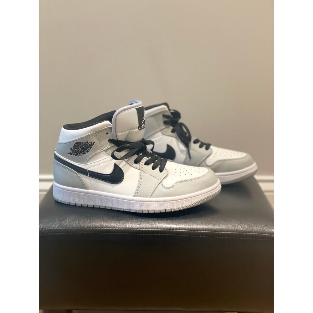 Nike Jordan 1 Mid “Light Smoke Gray” – Size 7, Excellent Condition